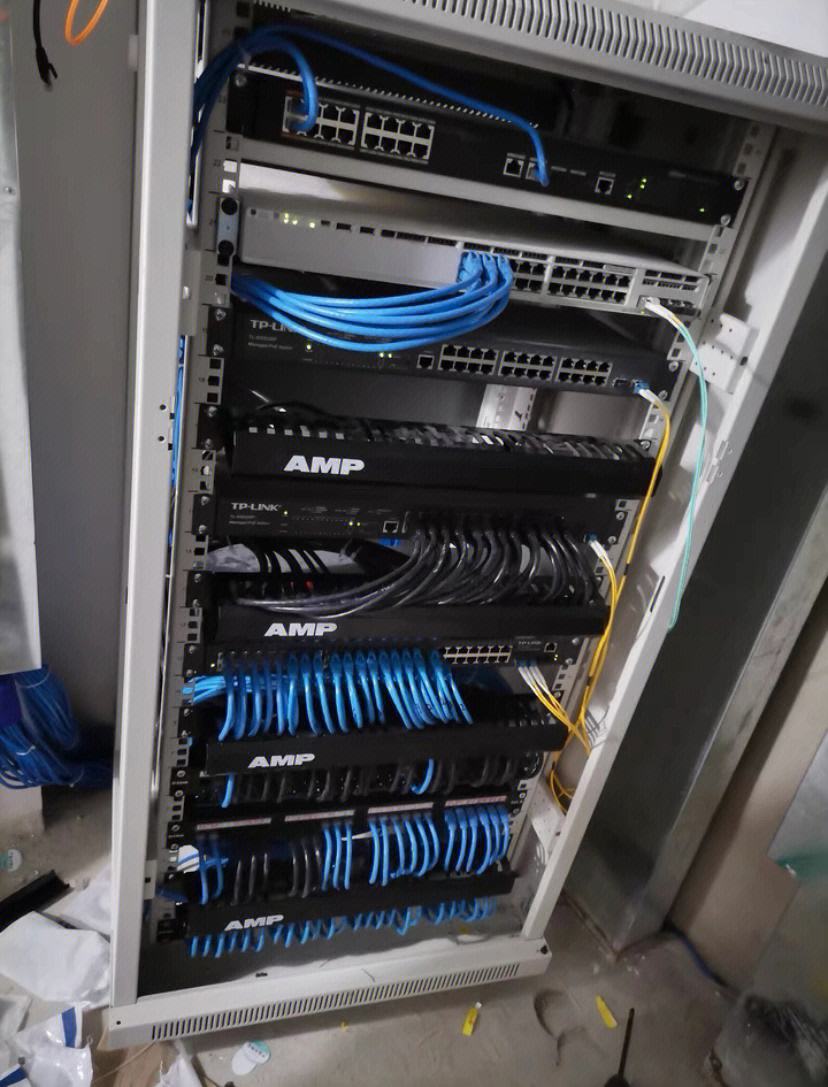 弱電工程綜合網(wǎng)絡(luò)布線專業(yè)團隊 為全市提供高效上門網(wǎng)絡(luò)工程服務